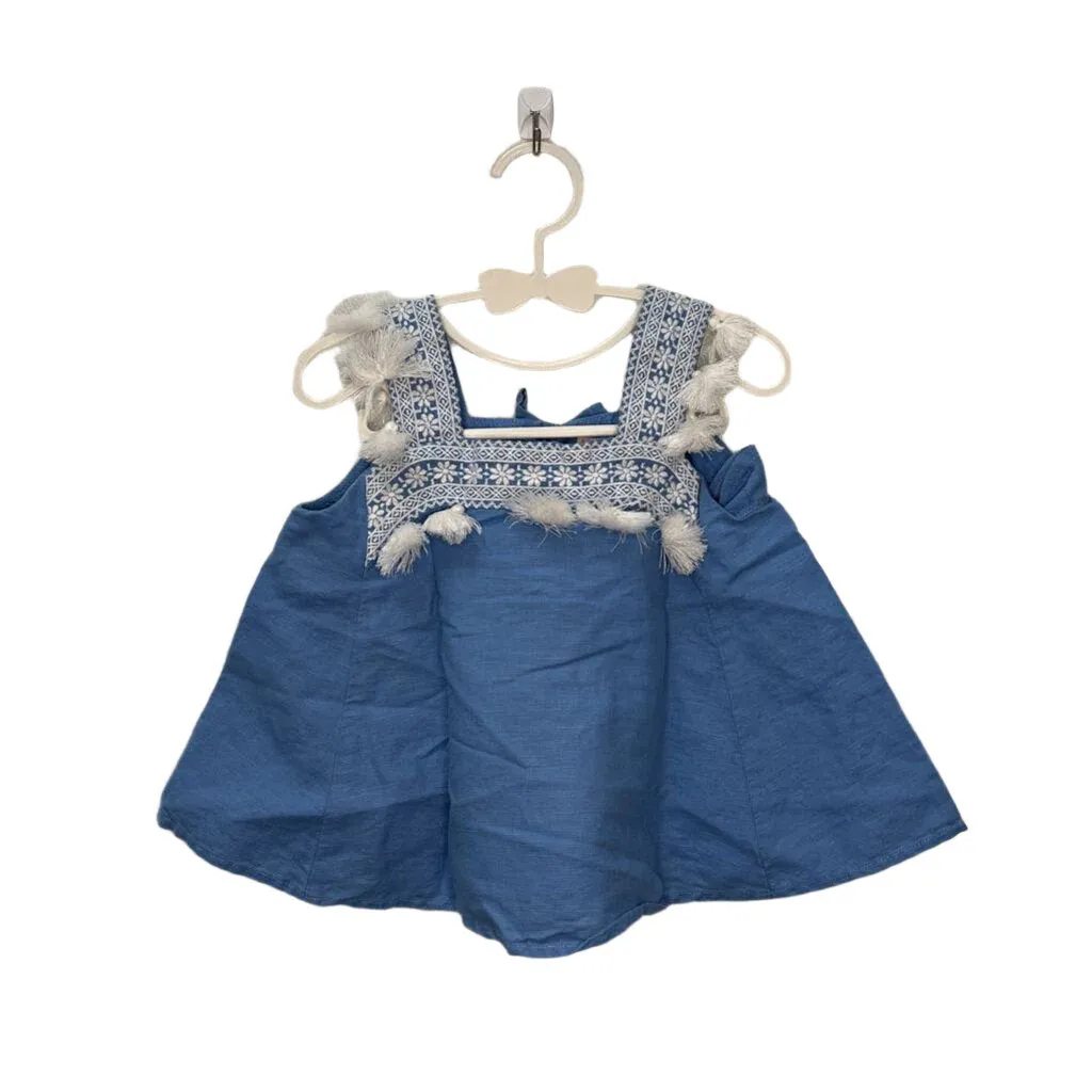 Sleeveless Fringe Shirt