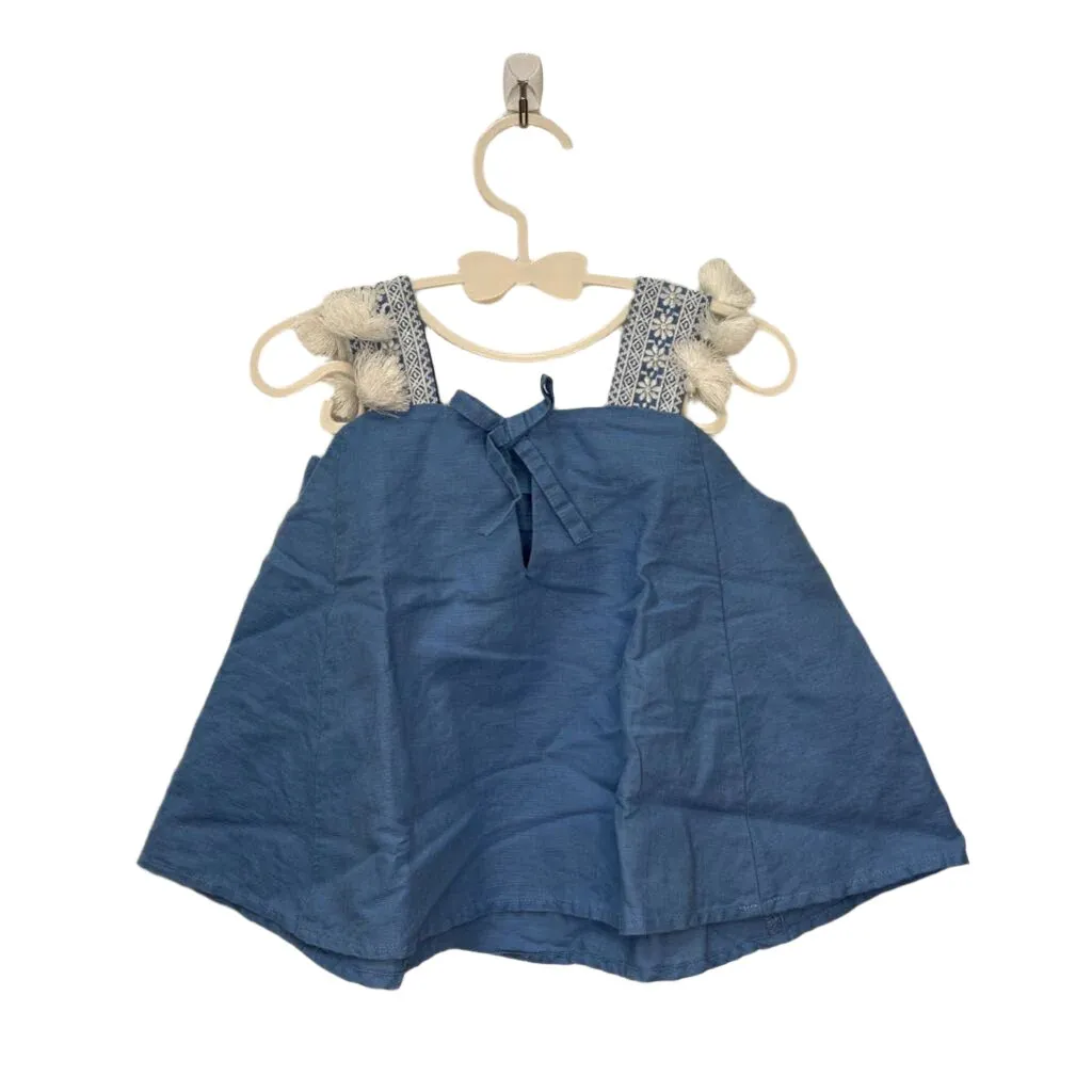 Sleeveless Fringe Shirt